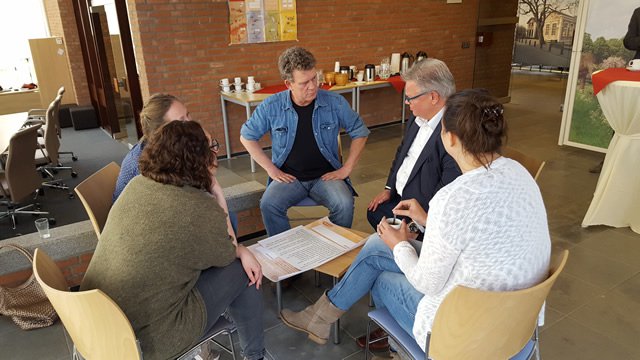 Bijeenkomst Samen aan de slag tegen armoede 19 april 2016